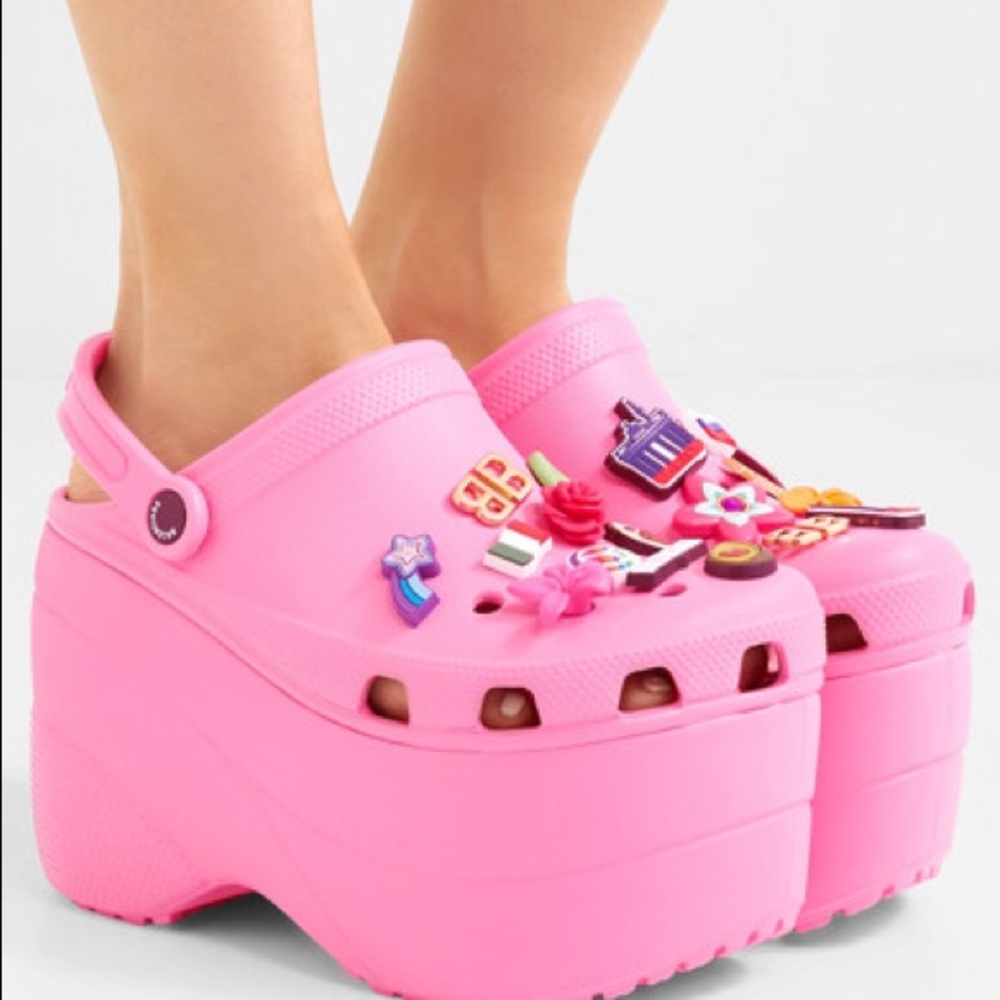 COPY - Balenciaga pink bombón crocs